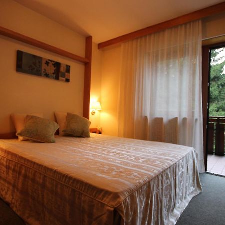 Residence Ben Ste St. Ulrich in Gröden Zimmer foto